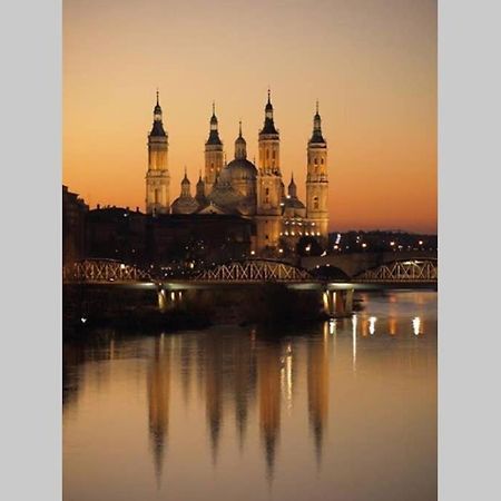 Loft Mon Lägenhet Zaragoza Exteriör bild