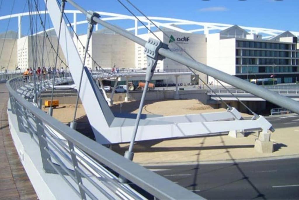 Loft Mon Lägenhet Zaragoza Exteriör bild